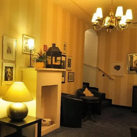Der Fuerstenhof-3